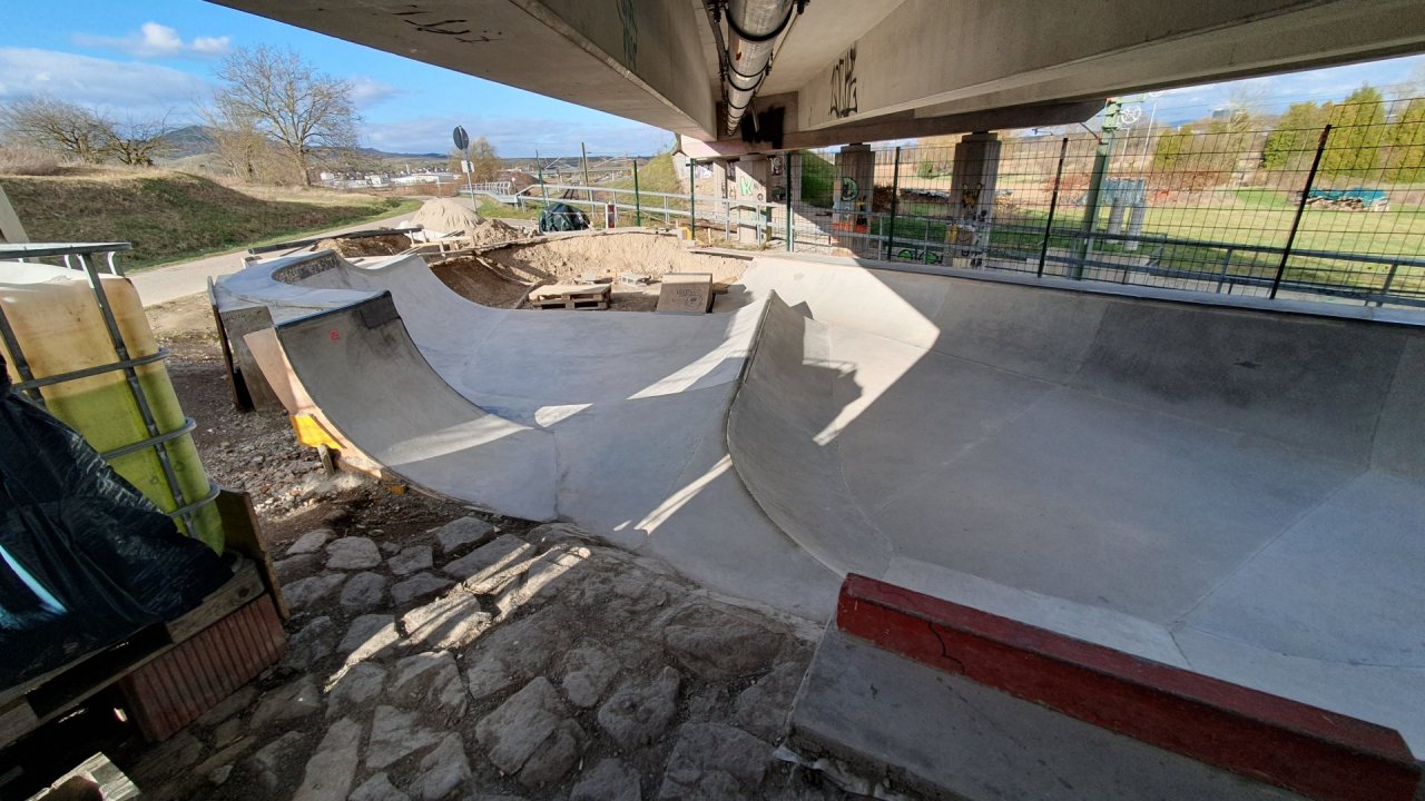 Weiter zu Skateranlage