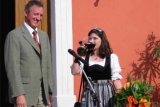 Bürgermeister und Weinprinzessin...