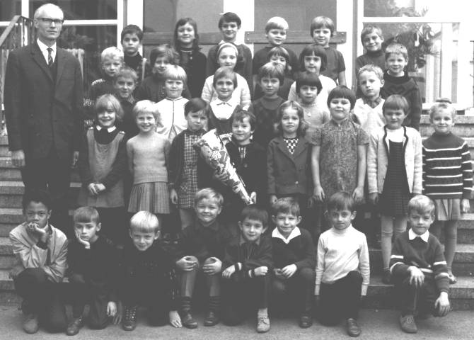 1968