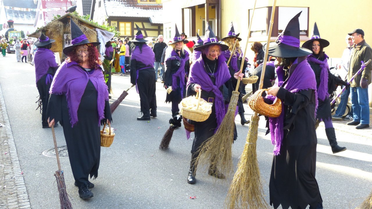 Weiter zu Fasnet